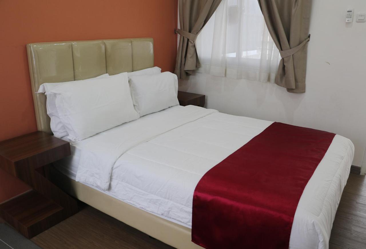 Diyar Villas Puncak K2/29 エクステリア 写真